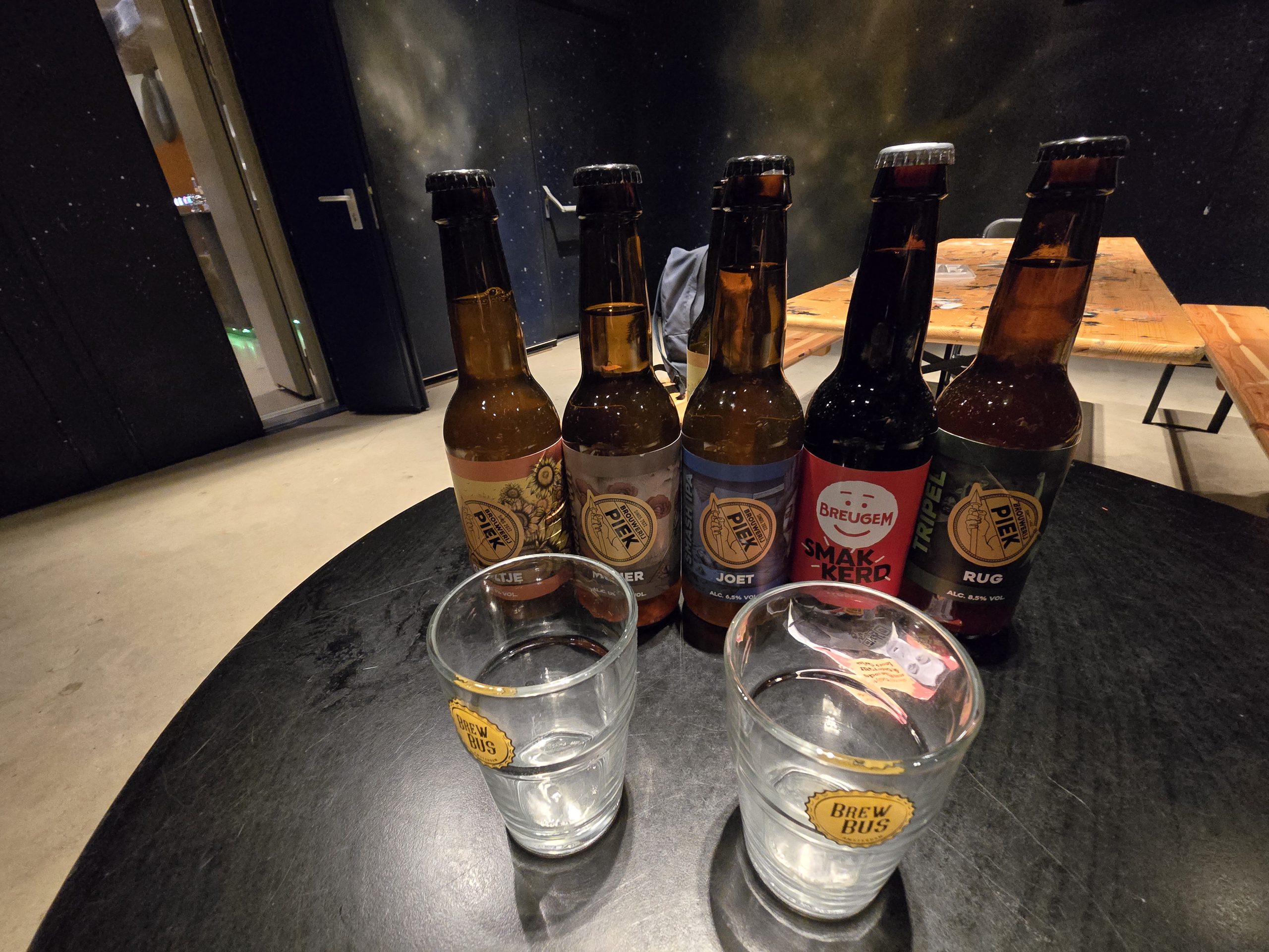 Amsterdam Local Stories Walk + 5-Beer Tasting